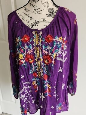 Johnny Was Purple Floral Top SZ S